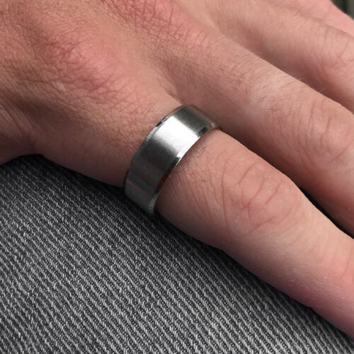 Simple-Silver-Band-Ring-For-Men